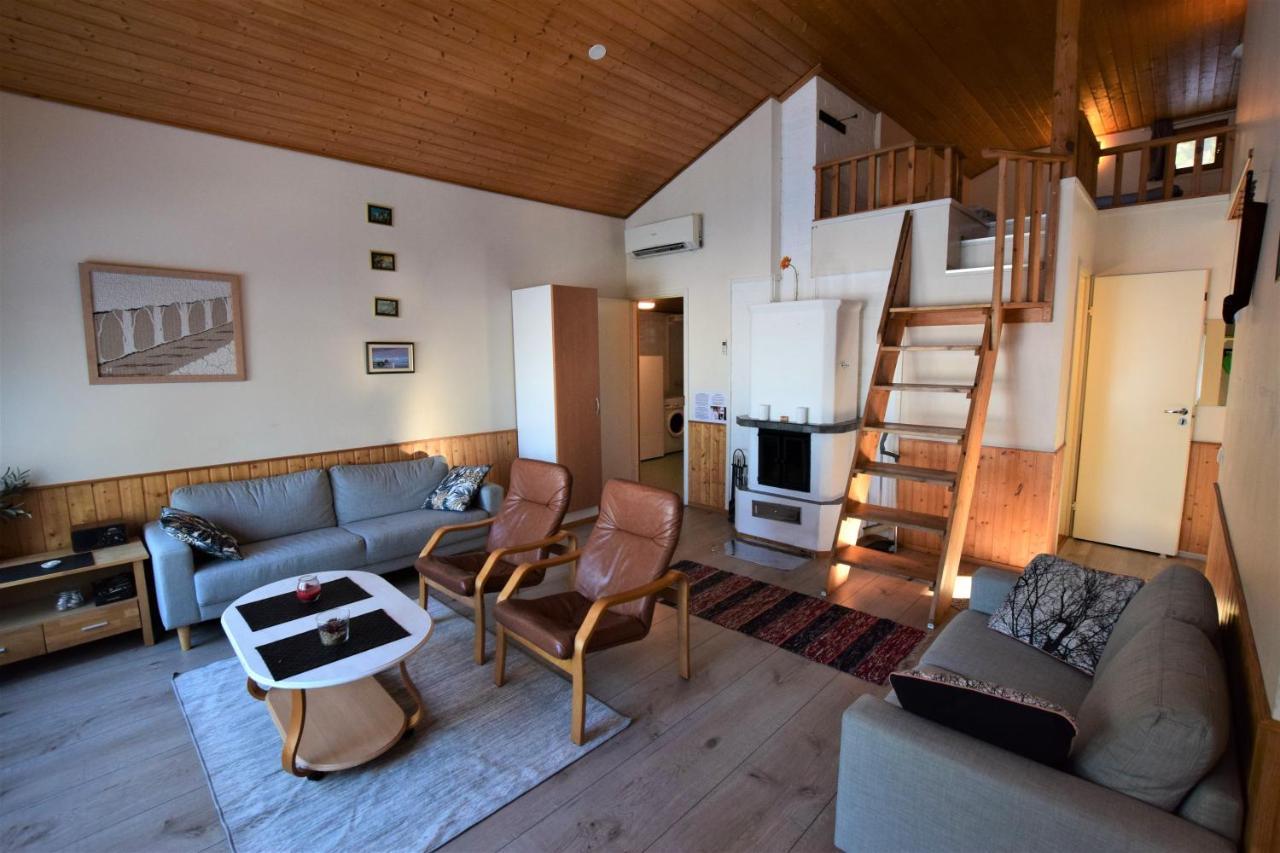 Pyhtaeaen Vuokramoekit Villa Tuuski Bagian luar foto