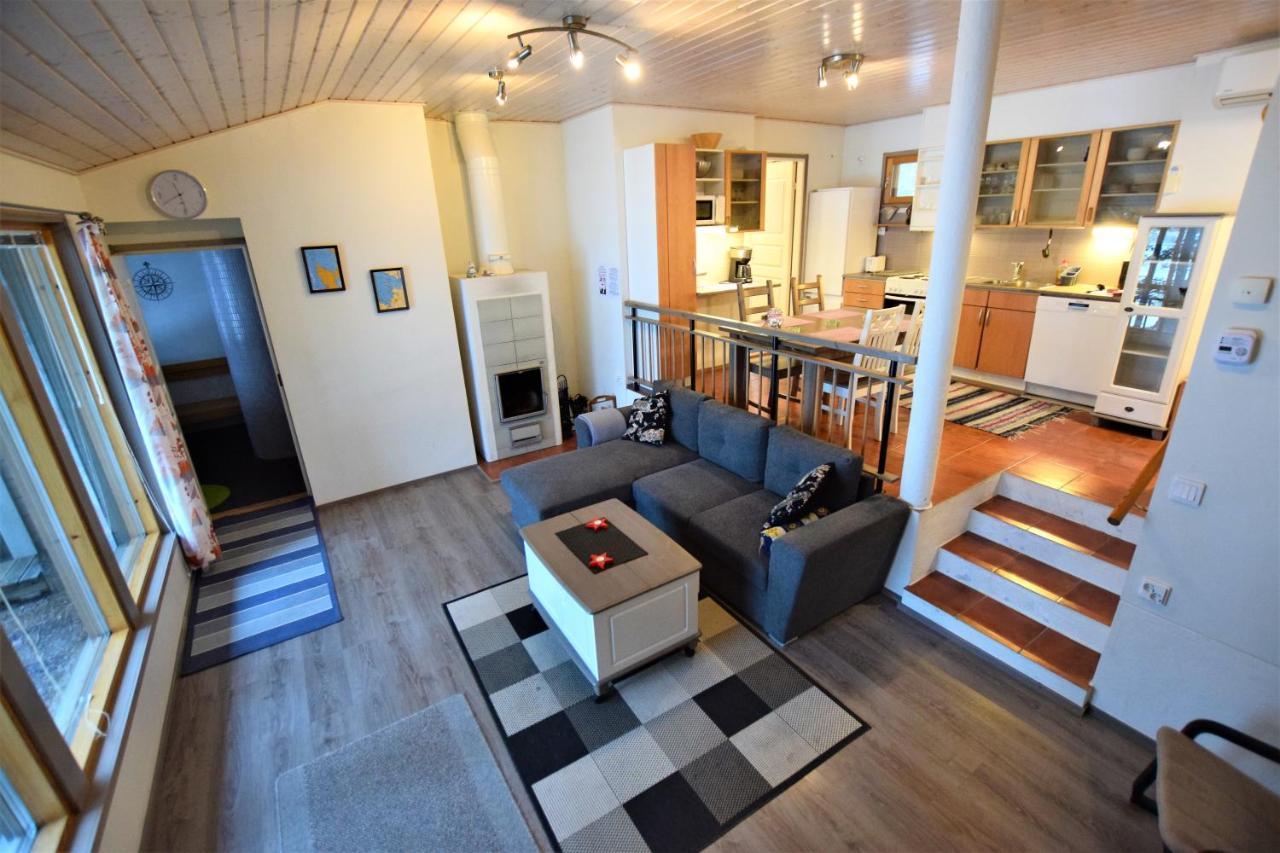 Pyhtaeaen Vuokramoekit Villa Tuuski Bagian luar foto