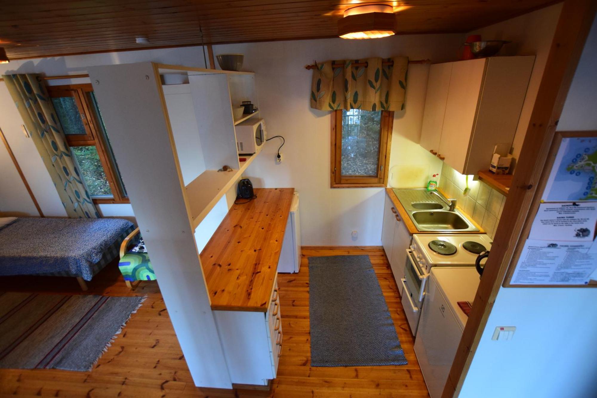 Pyhtaeaen Vuokramoekit Villa Tuuski Bagian luar foto