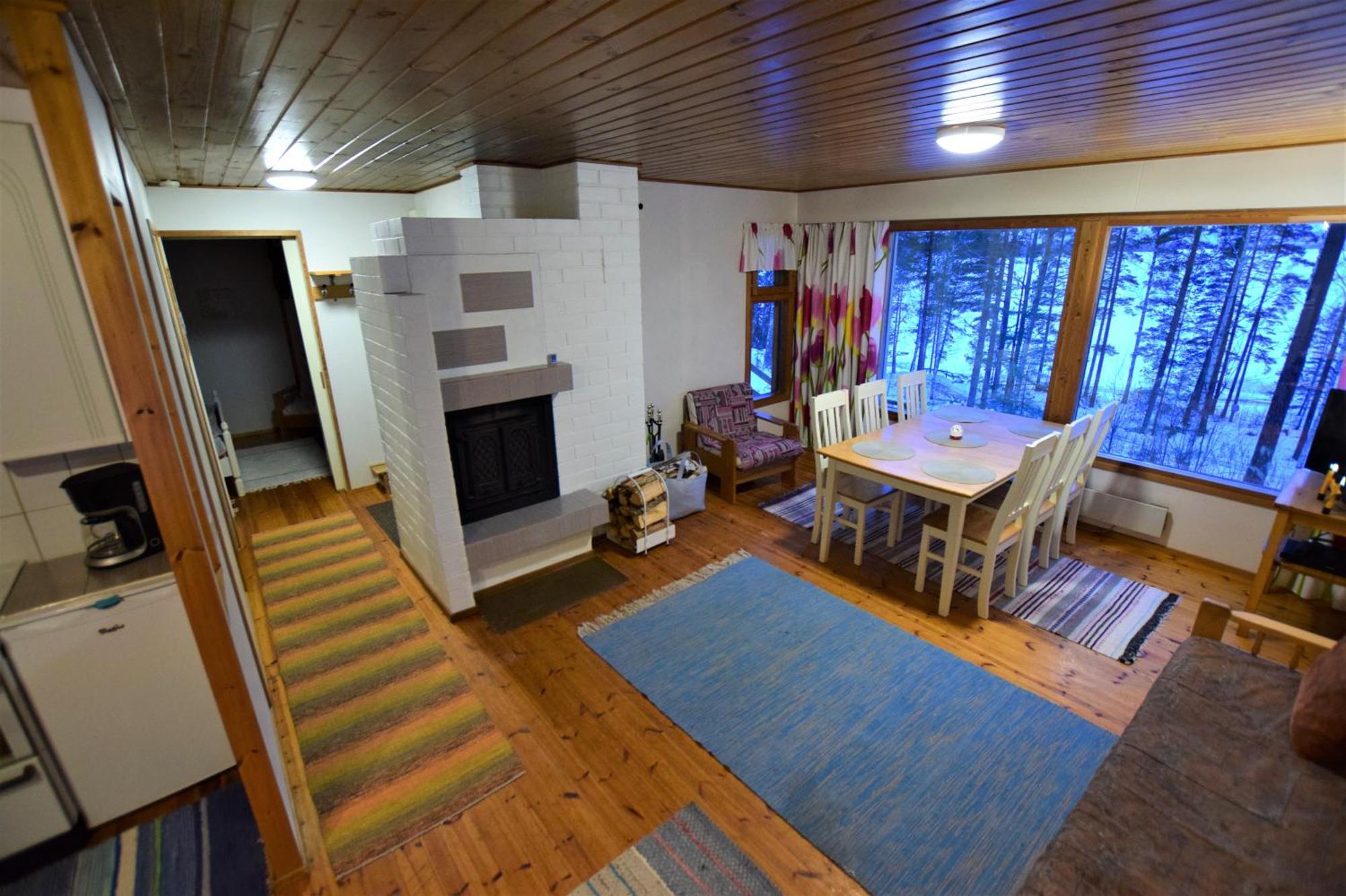Pyhtaeaen Vuokramoekit Villa Tuuski Bagian luar foto