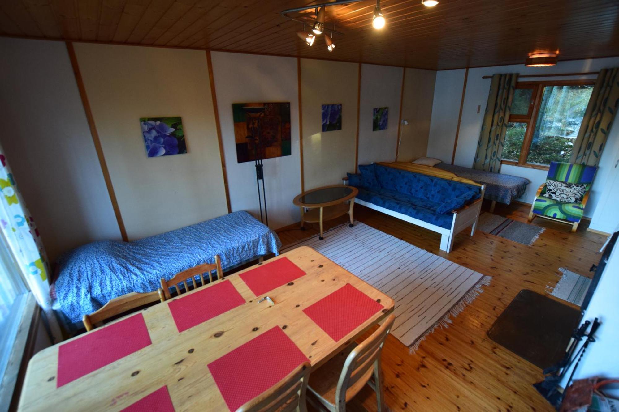Pyhtaeaen Vuokramoekit Villa Tuuski Bagian luar foto