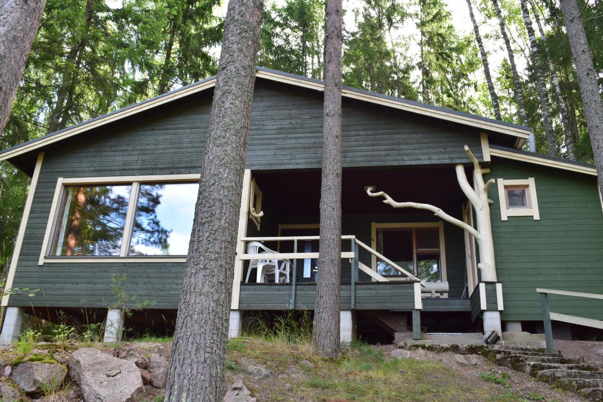 Pyhtaeaen Vuokramoekit Villa Tuuski Bagian luar foto