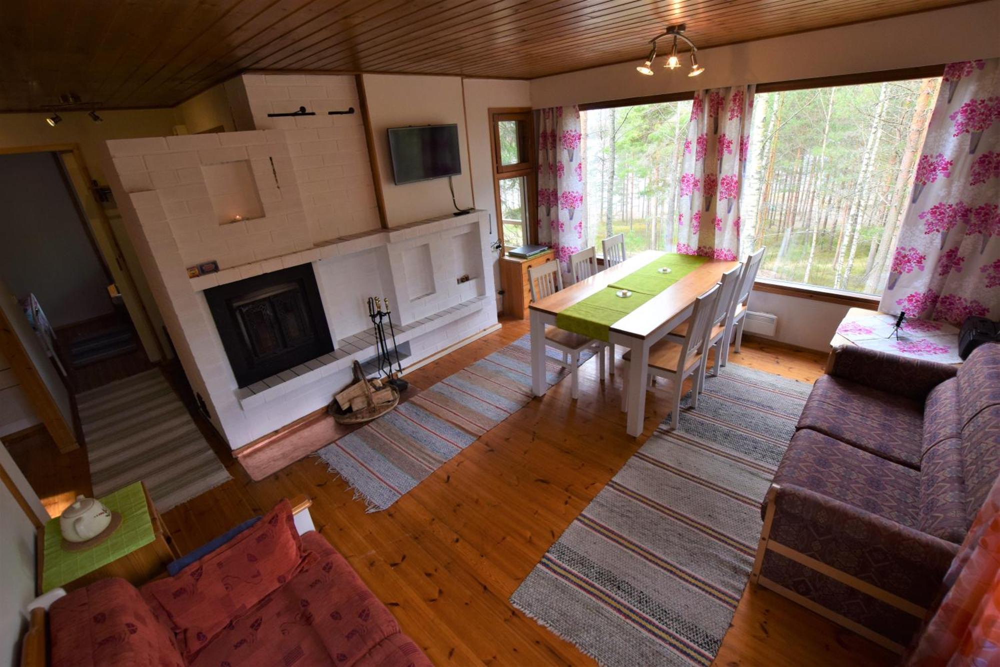 Pyhtaeaen Vuokramoekit Villa Tuuski Bagian luar foto