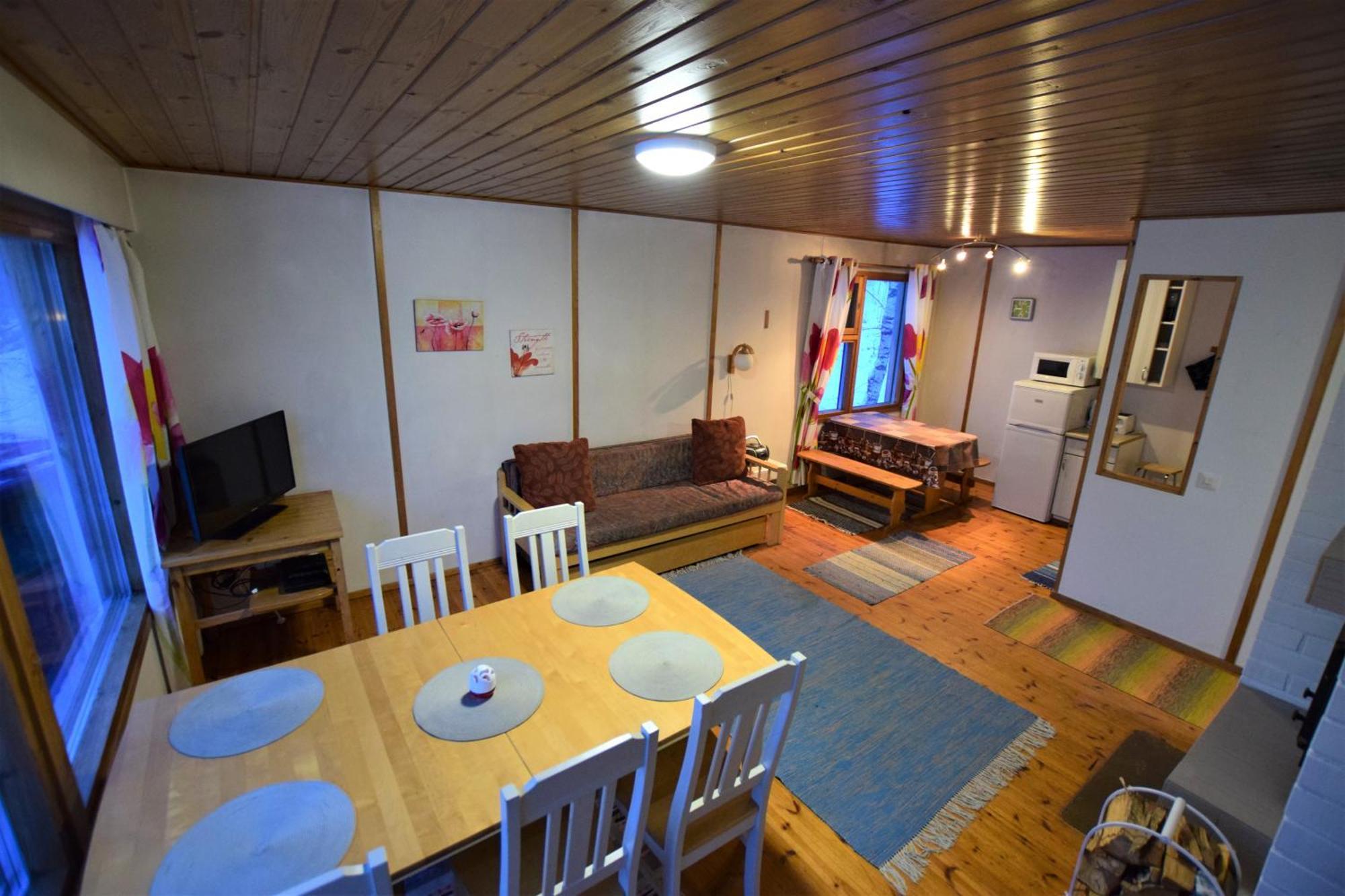 Pyhtaeaen Vuokramoekit Villa Tuuski Bagian luar foto