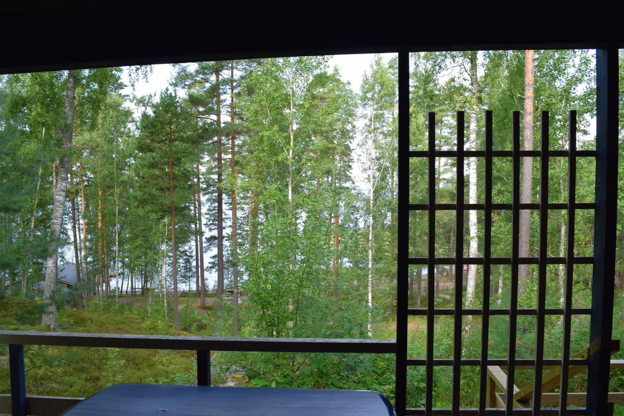 Pyhtaeaen Vuokramoekit Villa Tuuski Bagian luar foto